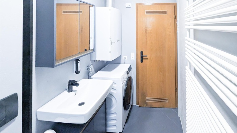 ALFA_AS125A1_64_Badezimmer_Bathroom