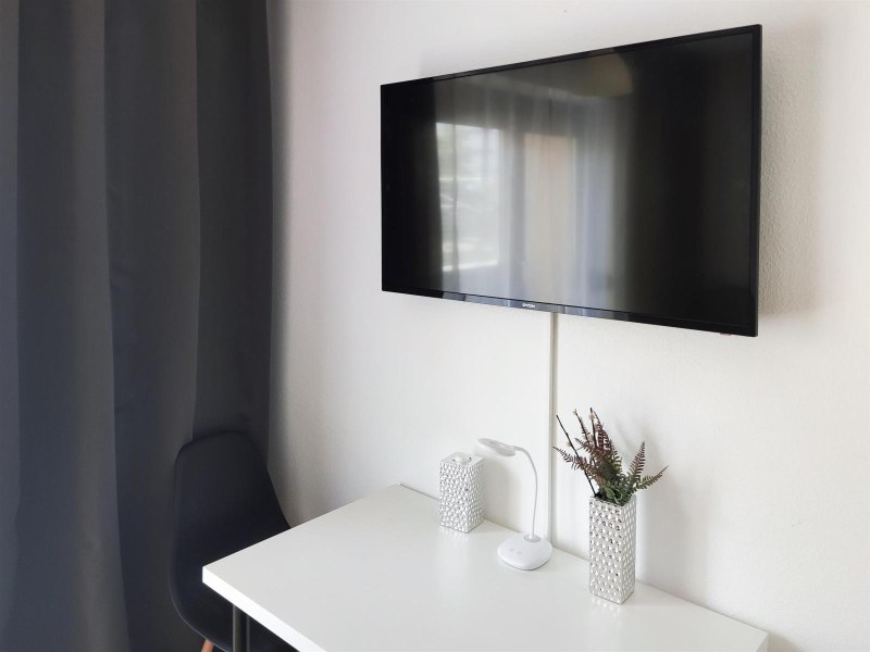 LS17W2_14_Zimmer1_TV2